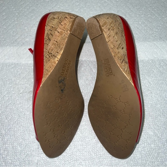Franco Sarto Womens 8 1/2M Pumps Red Patent Leather Cork Wedge Peep Toe - Picture 8 of 11